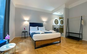Carrara 24